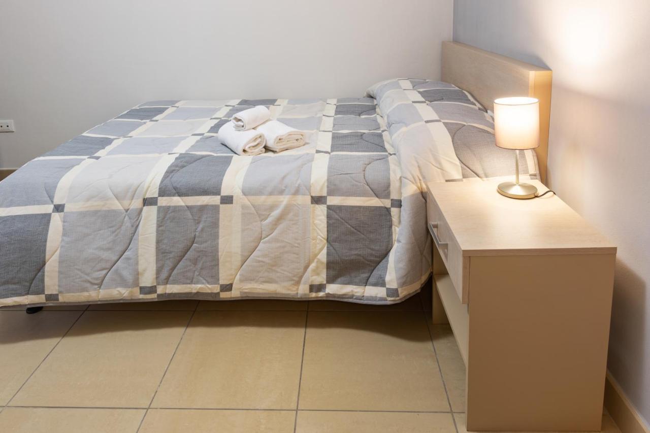 Camplus Mazzini Aparthotel Болоня Екстериор снимка