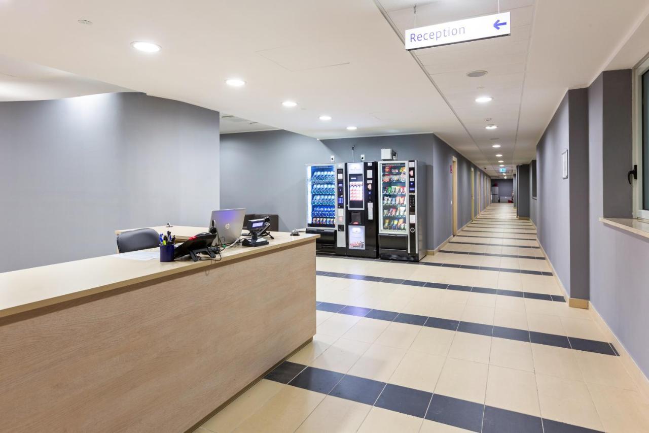 Camplus Mazzini Aparthotel Болоня Екстериор снимка
